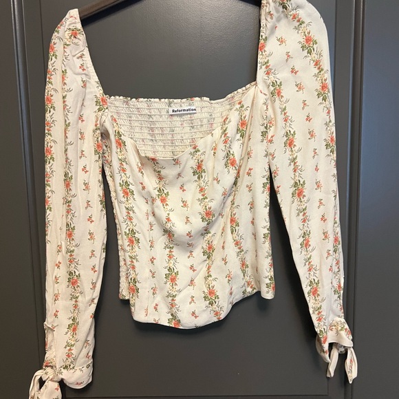 Reformation Top - Picture 1 of 4
